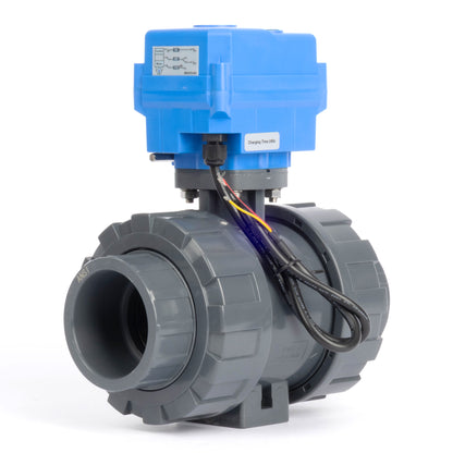2" dobbelunion UPVC motorisert kuleventil - DC 24V, 3-leder dobbelkontroll, med manuell overstyring og EPDM-tetning