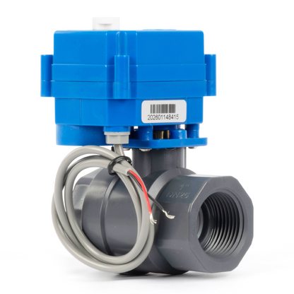 1" UPVC motorisert kuleventil - 2-leders automatisk retur med manuell funksjon, 9–36 V AC/DC, normalt lukket